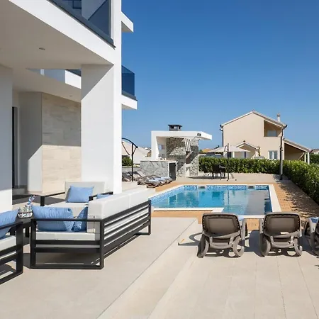 Apartment Miravento Grand Lakeside Retreat